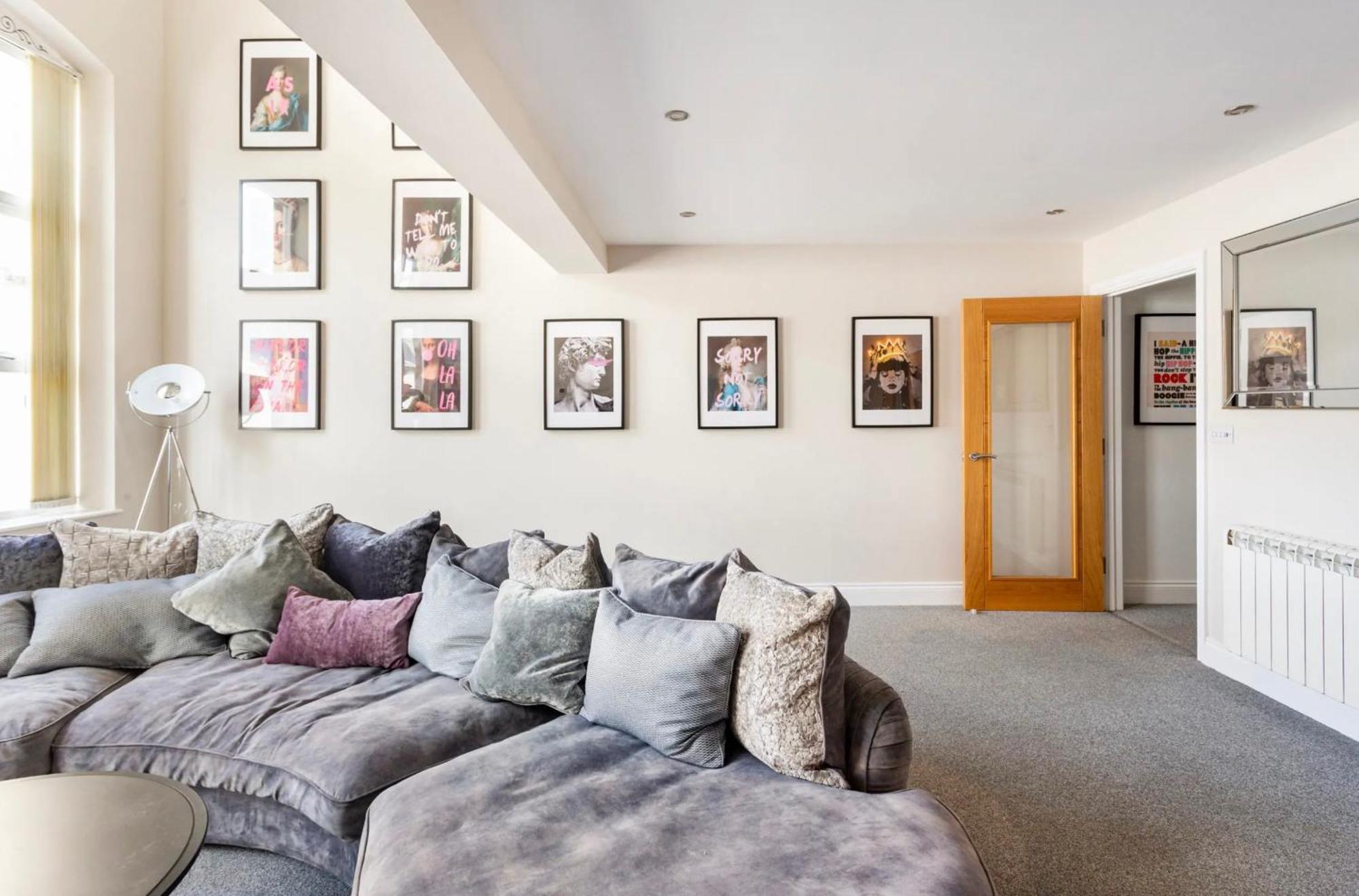 Beautiful 2 Bed Apartment Just Steps To The Beach Weymouth Exterior photo
