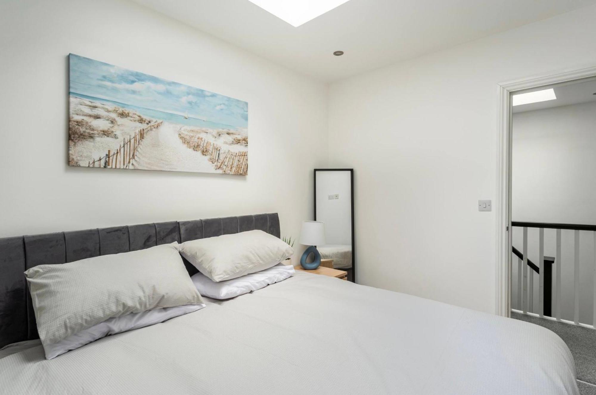 Beautiful 2 Bed Apartment Just Steps To The Beach Weymouth Exterior photo